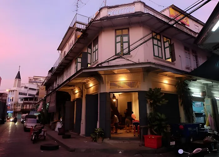 Xx Yon Sukhumvit 4 - Bts Nana Apartment Bangkok